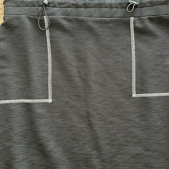 Midi black skirt - Picture 3 of 6